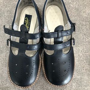 Amilio Mary Jane buckle shoes